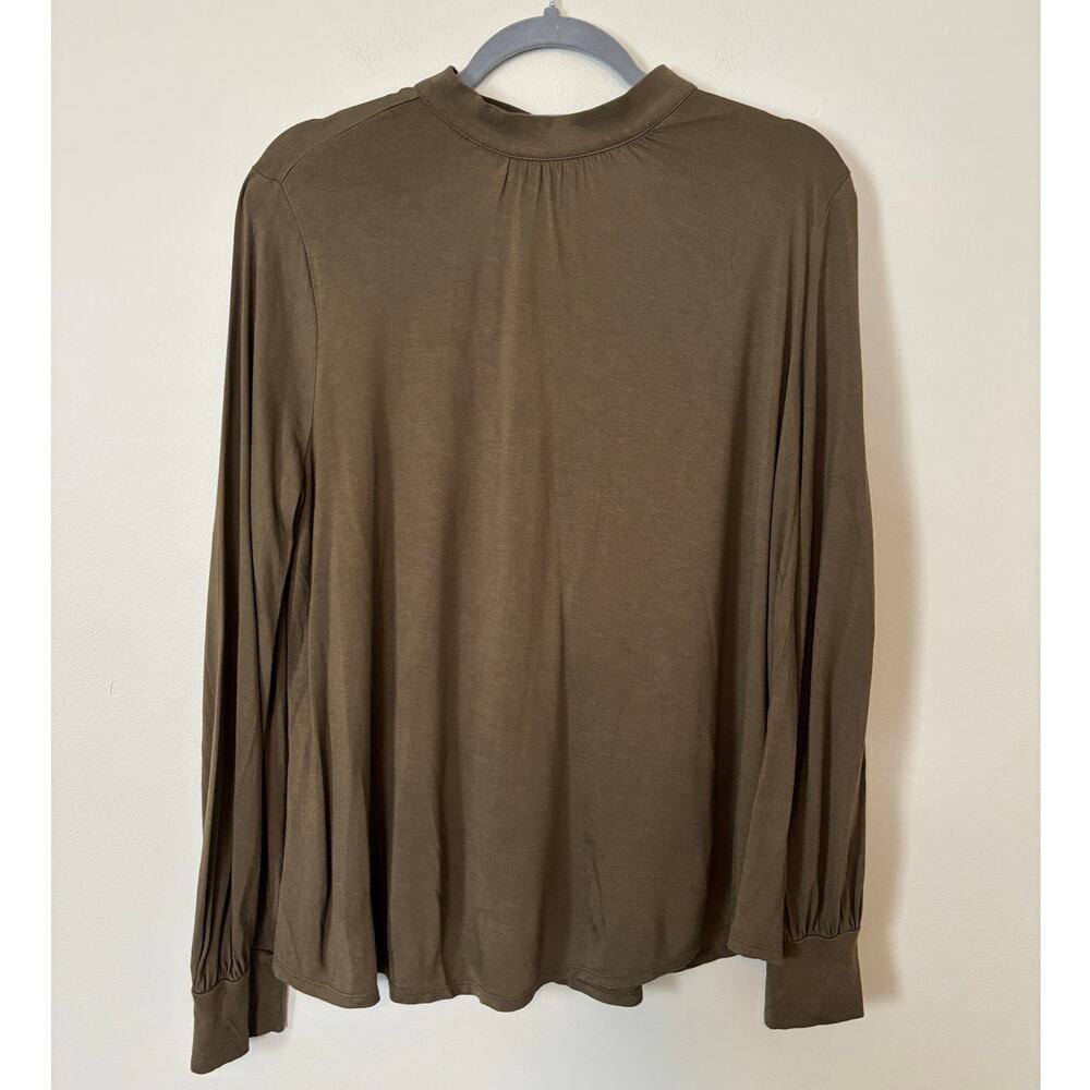 LOFT Olive Green Mock Neck Blouse Long Sleeve Lightweight Knit Top Medium M